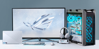 ROG Gaming-Setup mit Peripheriegeräten, Monitor und Gaming-PC