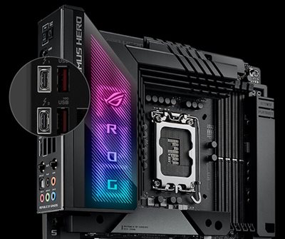 Das ROG Maximus Z790 Hero BTF Mainboard verfügt über zwei Thunderbolt 4 Typ-C® Anschlüsse.